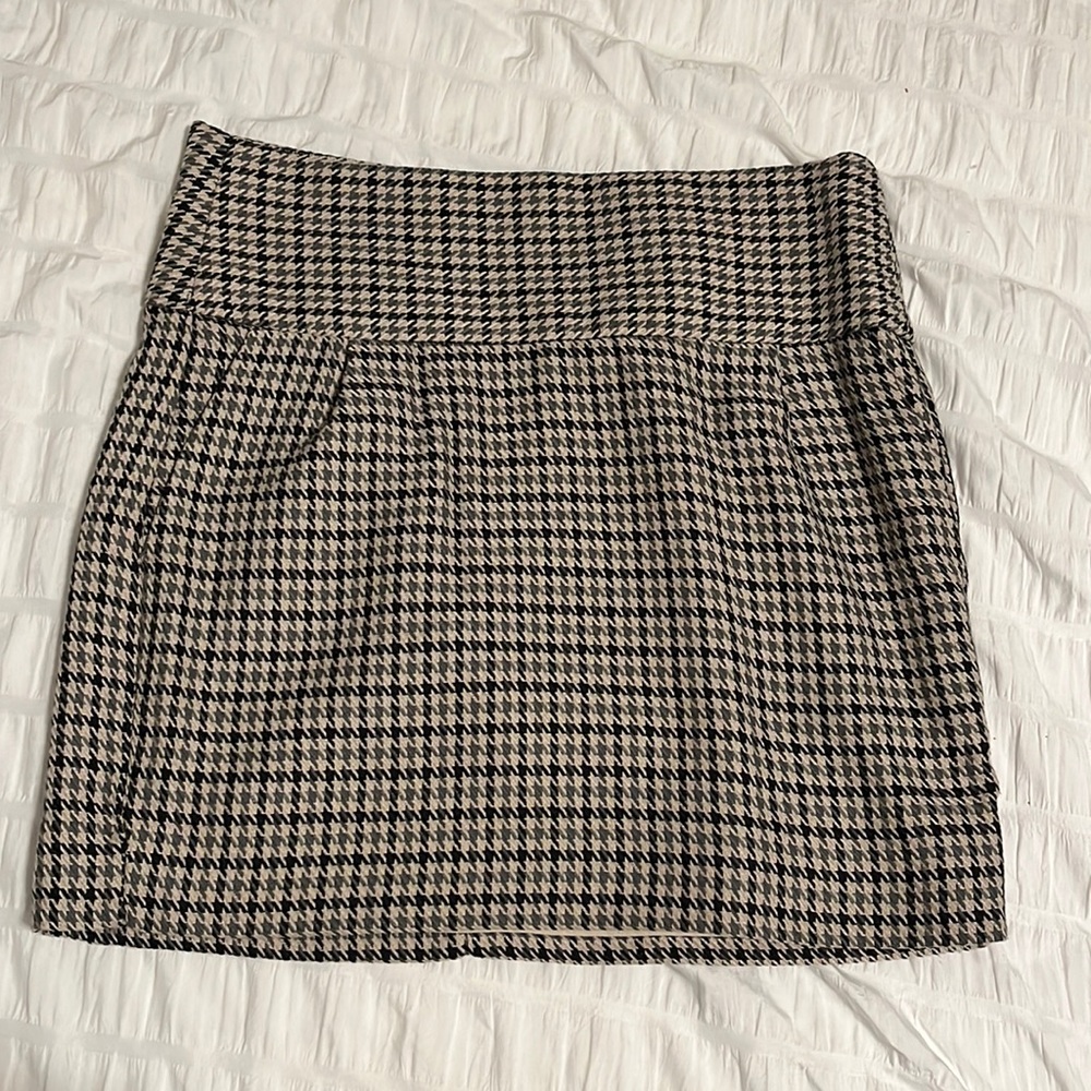 Houndstooth Mini Skirt